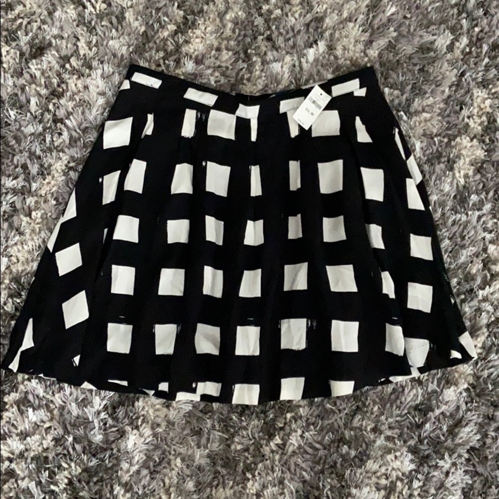Gap Black and White Skater Mini Skirt